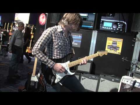 NAMM '11 - Fender Mustang IV, G-DEC 3 Thirty Blues, Country & Metal Demos