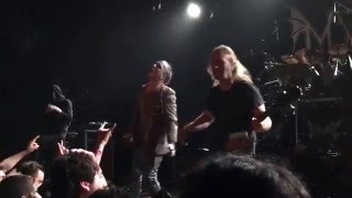 Mayhem - Deathcrush (Attila annihilates a fan onstage) Mayhem - Deathcrush (Attila annihilates a fan onstage)