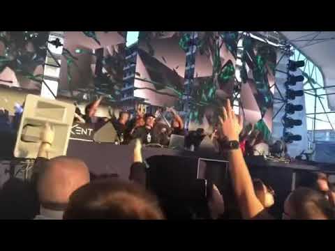 Paco Osuna plays „Tomi&Kesh, Gustaff - After At Home“ at Sunwaves 25