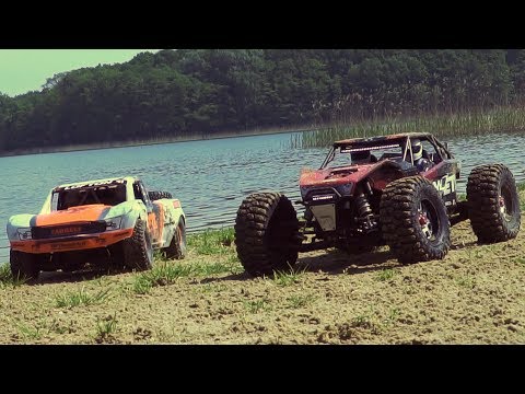 Traxxas UDR Unlimited Desert Racer with Axial Yeti XL in Epic Beach Bash | RC Trophy Truck