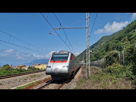 ES* FA AV 8219 Roma T.ni - Reggio di Calabria C.le