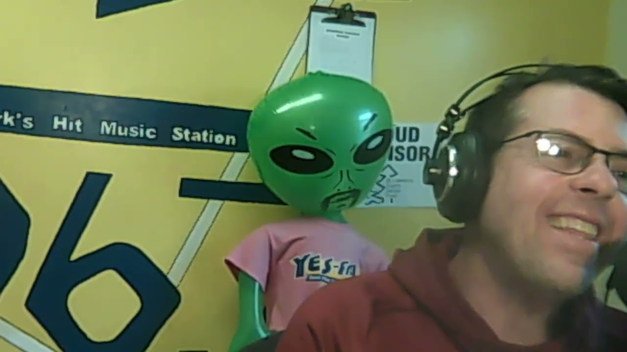 Shadow Boxing on the highway & He carved hs name in the cop car   why