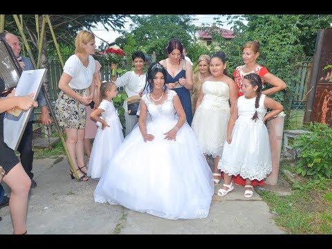 02 Traditii nunta  -  Gatitul miresei