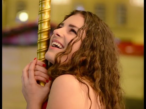 Giulia Medrea - Toate luminile s-au aprins