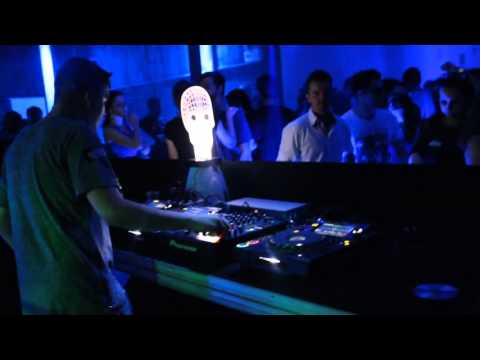 Fran Bortolossi @ Colours Spring Edition - 30/10/2015 - Portal Underground