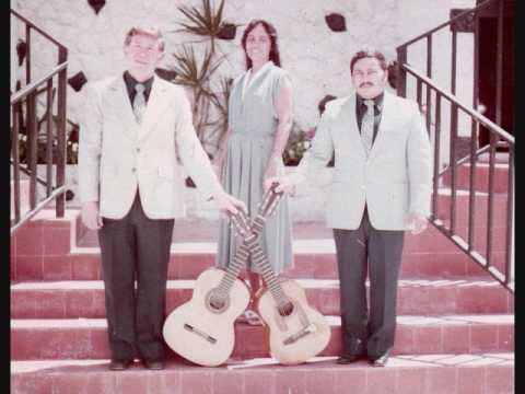 Los ojos de Jesús Trio Rosa de Sarón