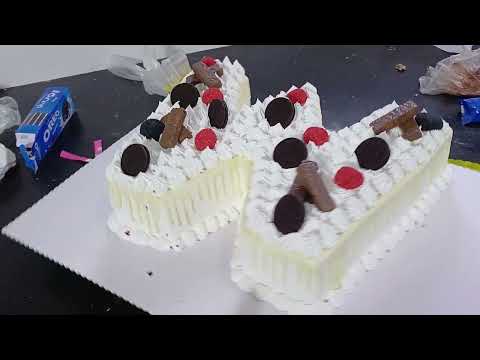 W cake Subscribe #nasheed #cake #sweetcupcake #electronicmusic #deen #cakedecorating#lifeisbutadream