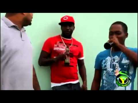 Corey Todd Dissing Vybz Kartel With Aidonia,Milla 9,Jamie & More (Aug 2011) "Social Yaad"
