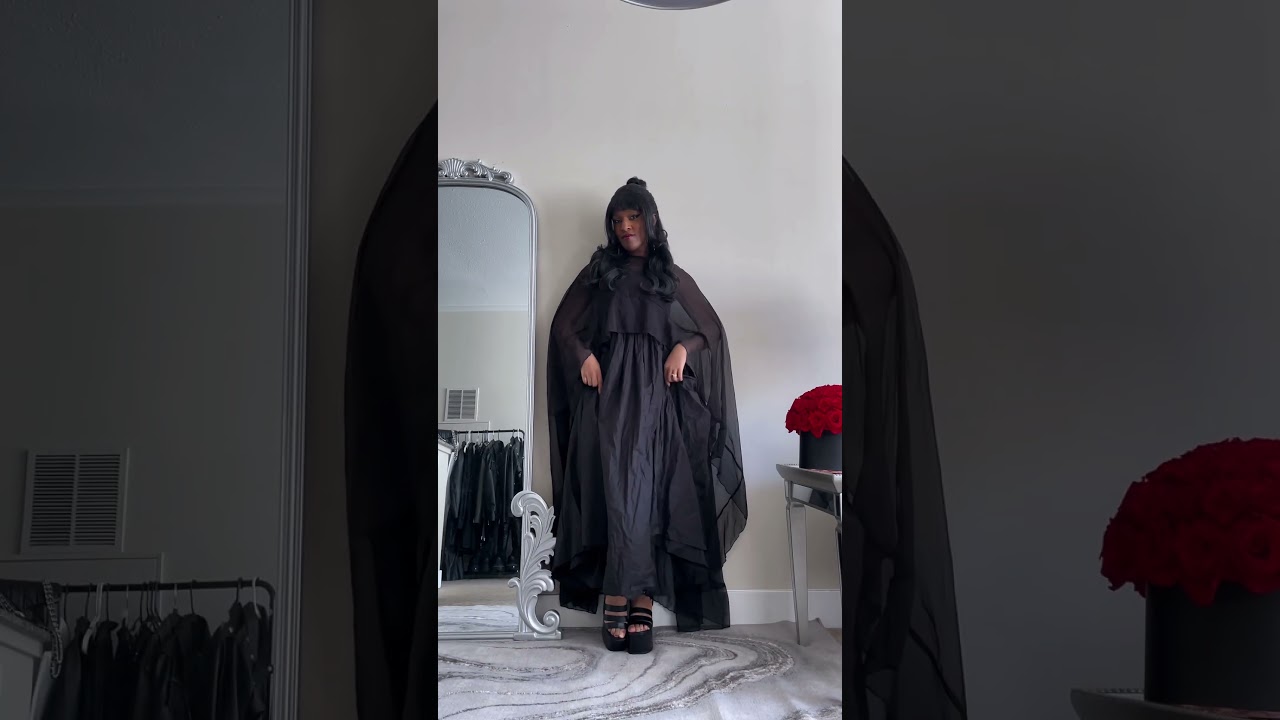 All Black Dressy Looks for Summer #gothic #fashioninspo #shorts