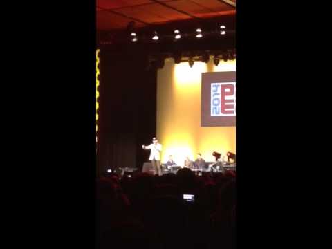 Claptrap singing happy birthday at Pax East 2014