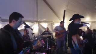 Tim Sigler Band - Crowd Singing Country Girl.MOV