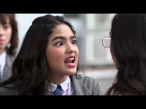 Cassie and Marga fight at school!! | The Heiress | Episode 32 English