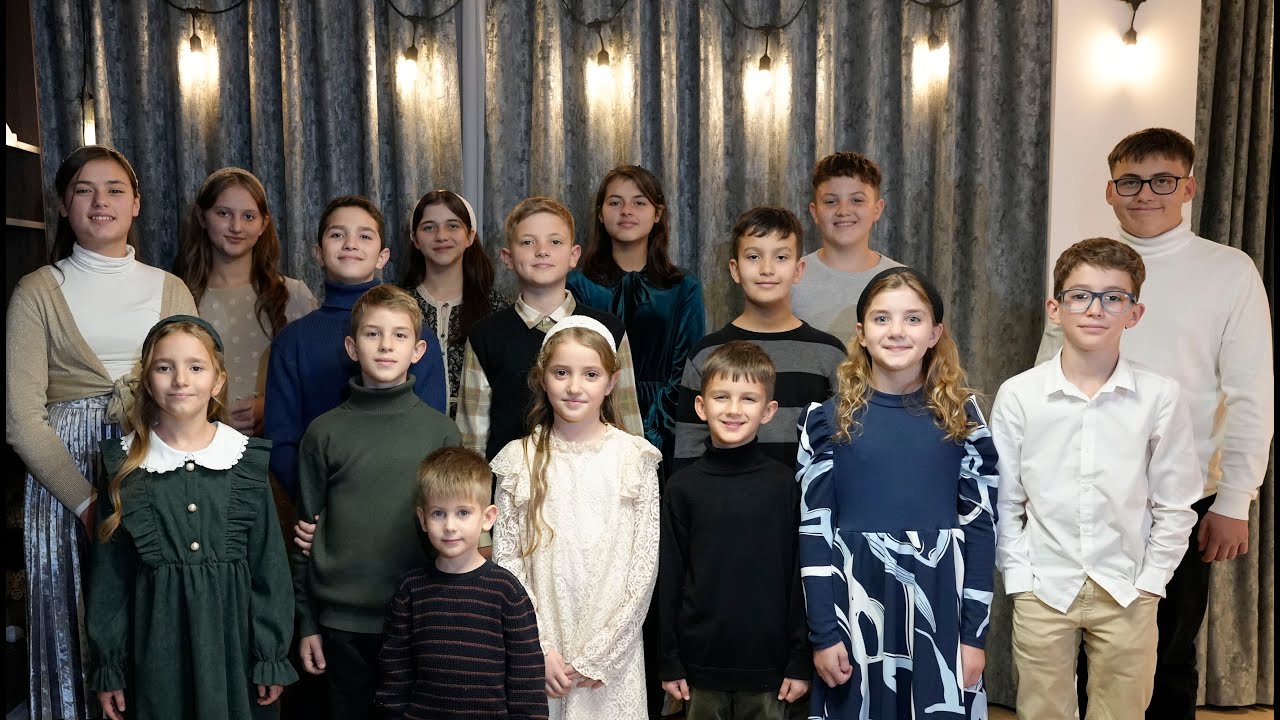 Colaj Colinde Eldad KIDS / Official Video