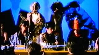 Pet Shop Boys - How can you expect to be taken seriously (backdrop video)