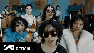 이찬혁 (LEE CHANHYUK) - '멸종위기사랑' M/V