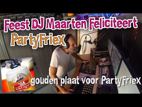 Gouden Plaat Voor De PartyFriex Voor Hun Nummer "Ik Moet Zuipen"