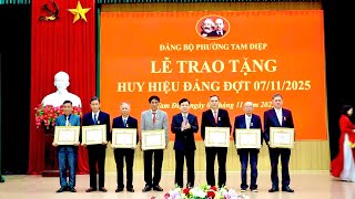 Phường Tam Điệp tổ chức Lễ trao tặng Huy hiệu Đảng đợt 7/11  cho các đảng viên tiêu biểu