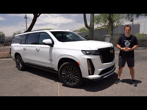 Is the 2023 Cadillac Escalade-V a BETTER performance SUV than BMW X7 M50i?