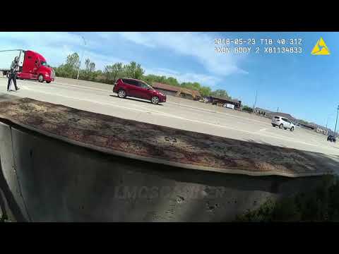 download lagu mp3 mp4 Gurnee Police Scanner, download lagu Gurnee Police Scanner gratis, unduh video klip Gurnee Police Scanner