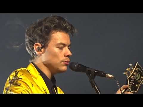 Harry Styles - Two Ghosts (5.11.2017, Stockholm, Sweden)