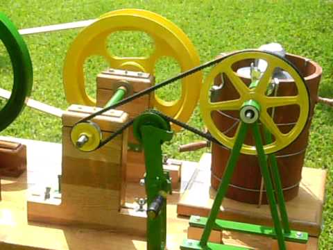 Hit & miss driving ice cream freezer