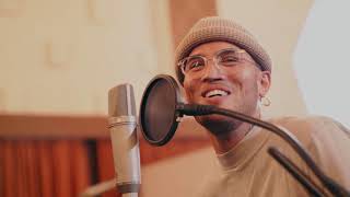 &#39;Black Box Medley&#39; - Stan Walker Live with The Levites