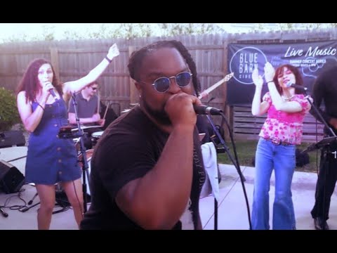 Uptown Groove - Uptown Funk