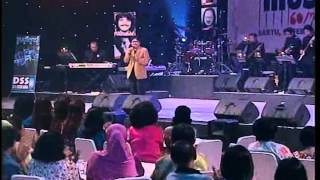 Download lagu EDDY SILITONGA (Live @Temu Kangen Bersama Komunitas Musik 60/70/80) mp3