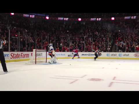 JONATHAN TOEWS Scores first in the shootout. Chicago Blackhawks VS New York Rangers 12/2/2011