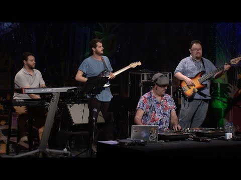 DJ Hum e O Expresso do Groove | It's my beat (DJ Hum) | Instrumental Sesc Brasil