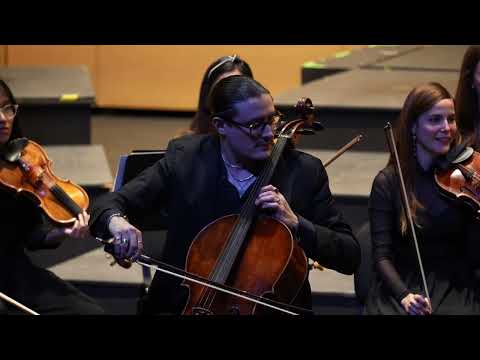 Santiago Cañon-Valencia. Cello concerto in E minor, E. Elgar. Rodrigo Sierra Moncayo, conductor.