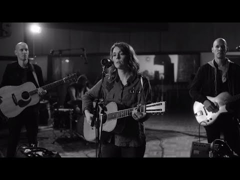 Brandi Carlile - Whatever You Do (Live From Studio A)