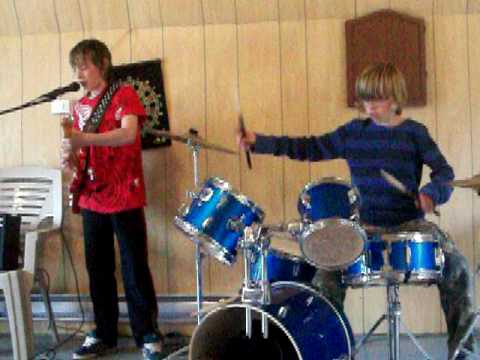 cousins age 11 and 12 playing bad moon rising
