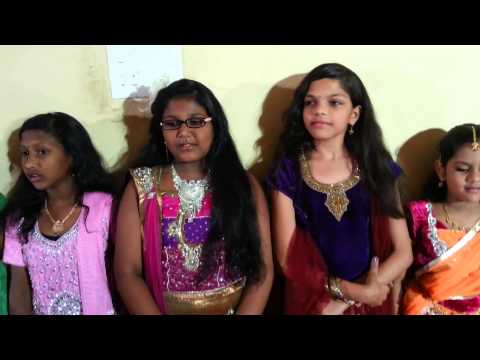 Kanipenchinaa maa ammake ammayyaanugaa