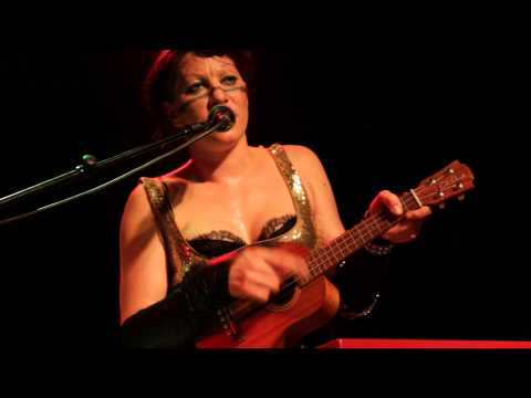 Amanda Palmer live in Vienna 2011 - In my mind 20/23