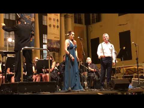 "Barcelona" con Elisabetta Isola e Matteo Merli, direttore Matteo Barani