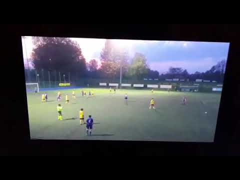 Barcanova categoria 2004 gran calcio di punizione di emmanuel