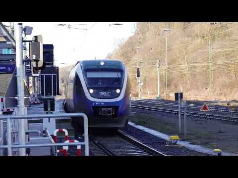 NordWestBahn bei der Ausfahrt aus Altenbeken