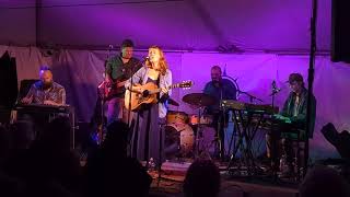 Amanda Anne Platt and the Honeycutters at North Shore Point House Concerts