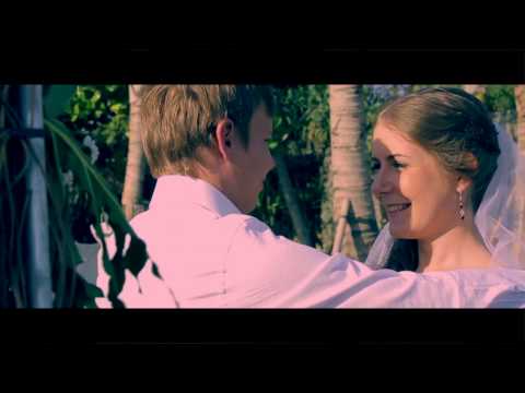 Beach Wedding in Bali  [Waka Gangga]