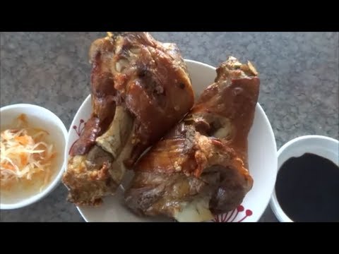 How to cook a Crispy Pork Hock using a Convection Oven...