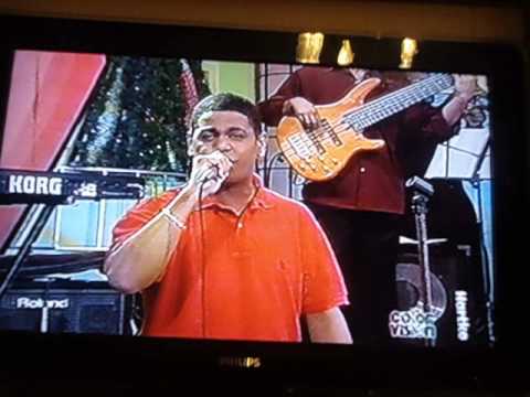 CON LA ORQUESTA PABLO MARTINEZ Y PARADA  JOVEN