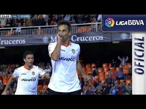 Gol de penalti de Jonas (1-0) en el Valencia CF - UD Almería - HD