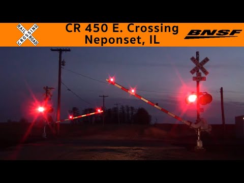 County Road 450 E Grade Crossing (Neponset, IL) 2/2/17