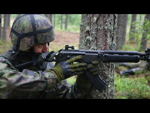 Ruotuväki – Kurkistus kouluttajan arkeen