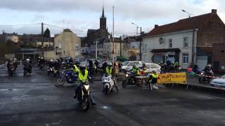 preview picture of video 'Arrivé moto Fanatic's Team Macanics Rousies Telethon 8 décembre 2013'