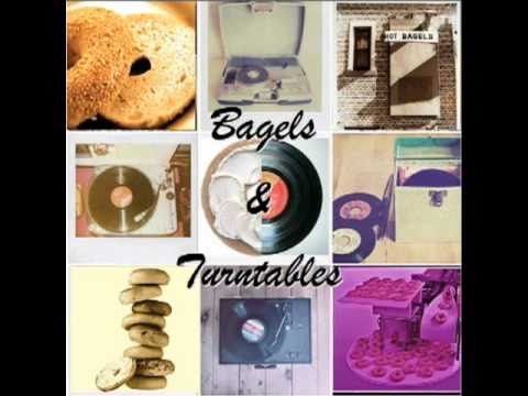 Notorious BIG vs Deadmau5 (Bagels and Turntables)