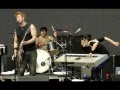 Queens of the Stone Age - Skin on Skin (live version)