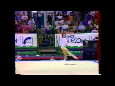 Chloé MAIGRE (FRA) floor - 1992 Europeans Nantes AA (incomplet)