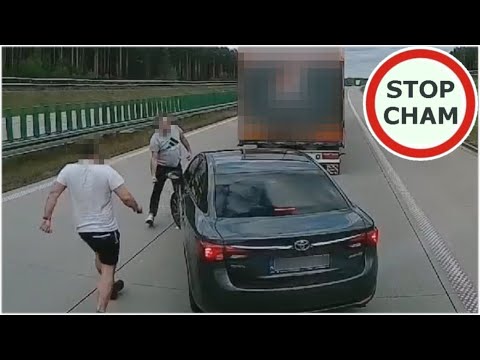 Kierowcy TIRów dają lekcje kierowcy osobówki